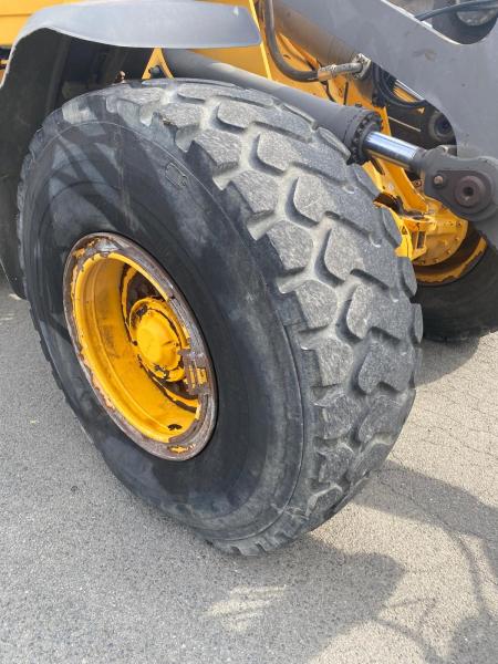 Volvo L 90 thumbnail 14