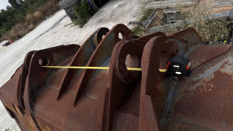 Loader Bucket (Pour Chargeuse) thumbnail 5