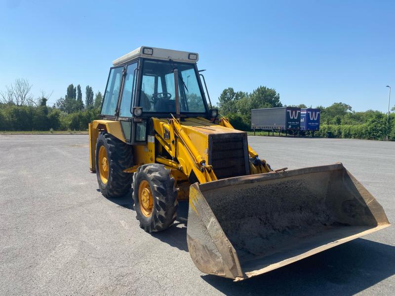 JCB 3CX